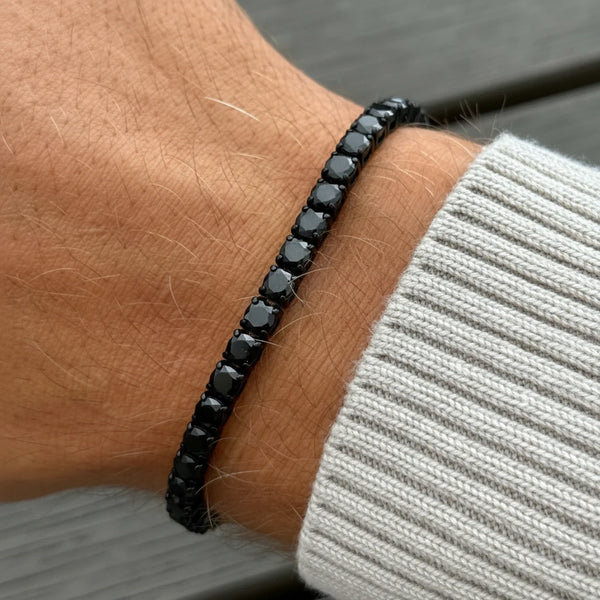 Vestra™ Fekete Tennis Karkötő